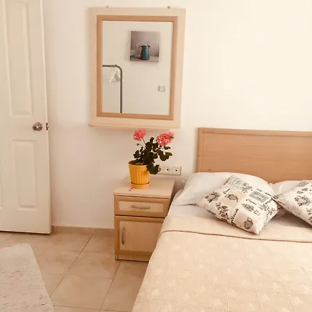 Defne Ev Hotel Alaçatı